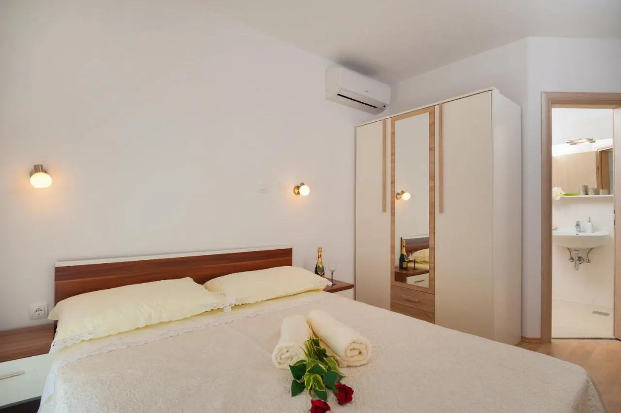 Villa Rozac تروغير شقة